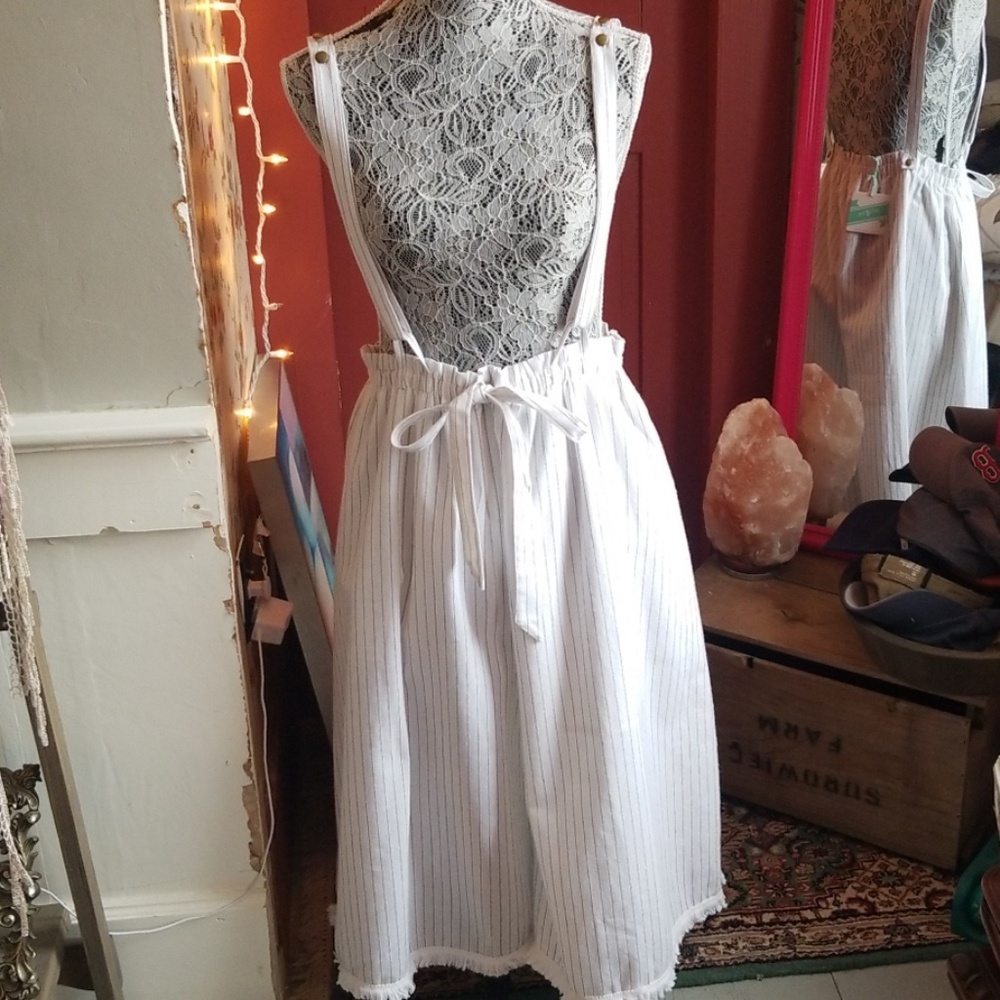 Umgee Culotte  pin Stripe Suspenders